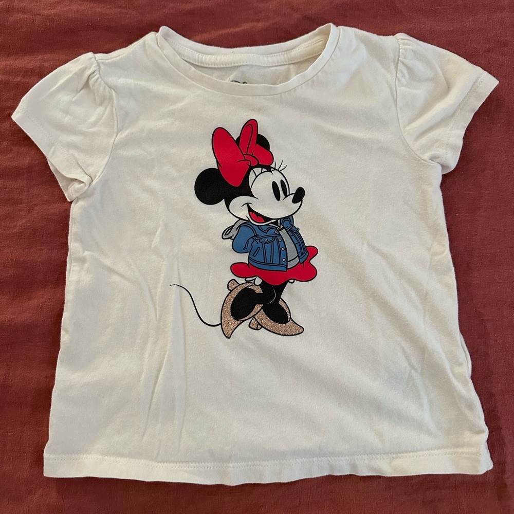Minnie Mouse tee with sparkle shoes and puff sleeves